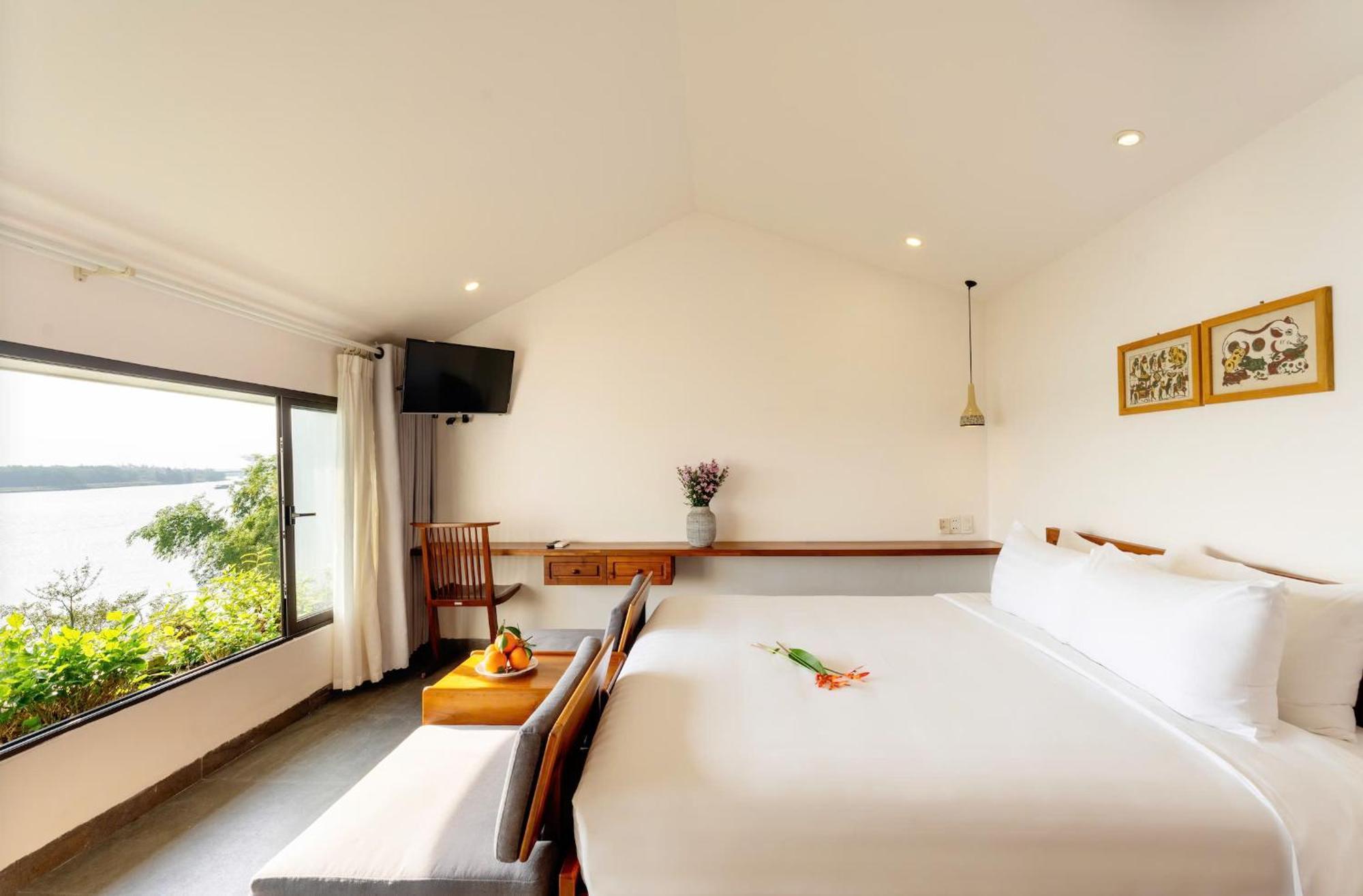 Serene Riverside Hotel