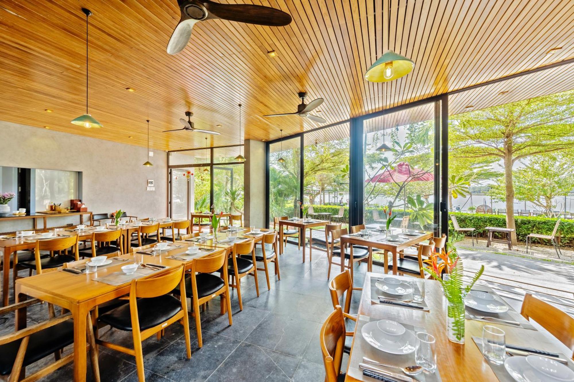 Hotel Serene Riverside Hội An