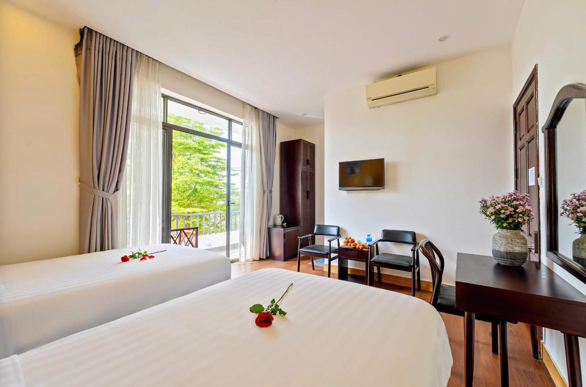 Khách sạn Corner Riverside Hội An